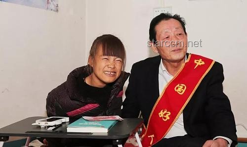 雷军高考祝福案例研究：企业家社会责任的温暖传递